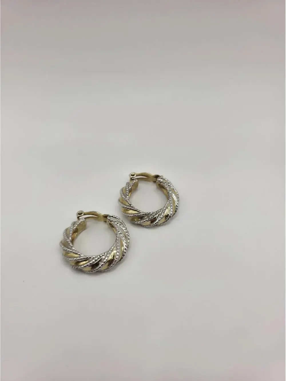 Vintage Signed Jomaz Joseph Mazer Classic Gold And Silver Tone Clip On Earrings - Picture 4 of 9